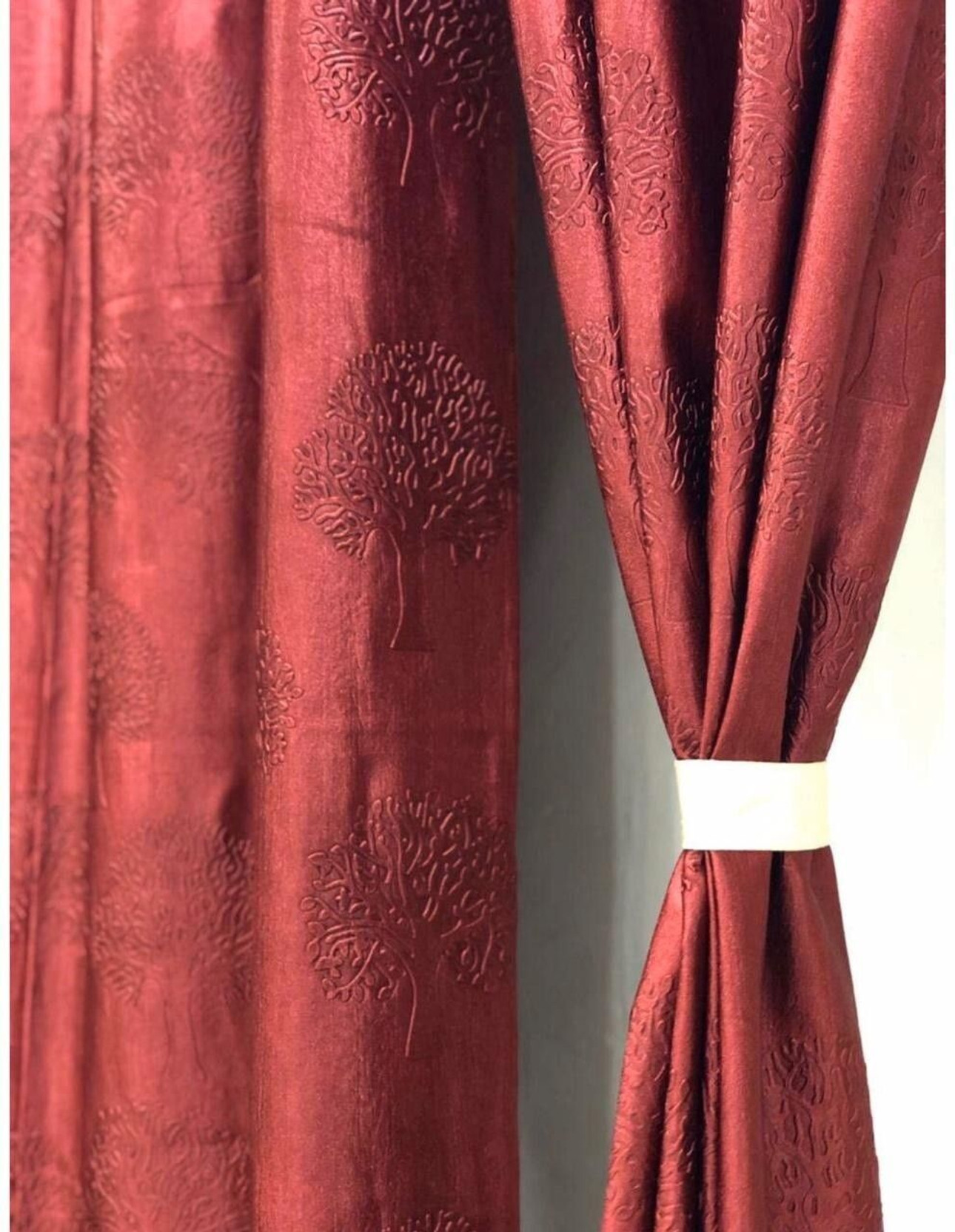 HOMEDESK 214 cm (7 ft) Window Polyester Blackout Curtain (Pack Of 2)