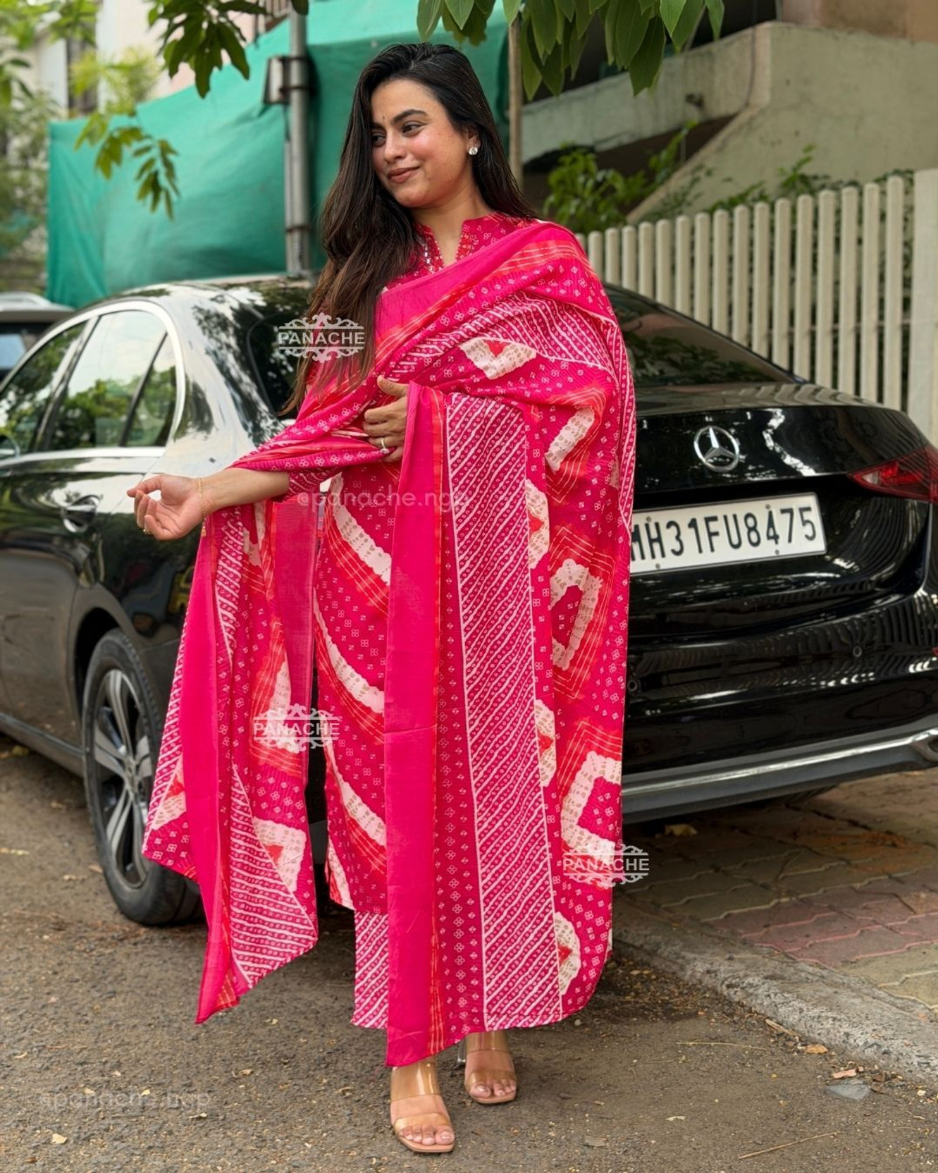 Women Cotton Blend Kurta Sari Pant Dupatta Set