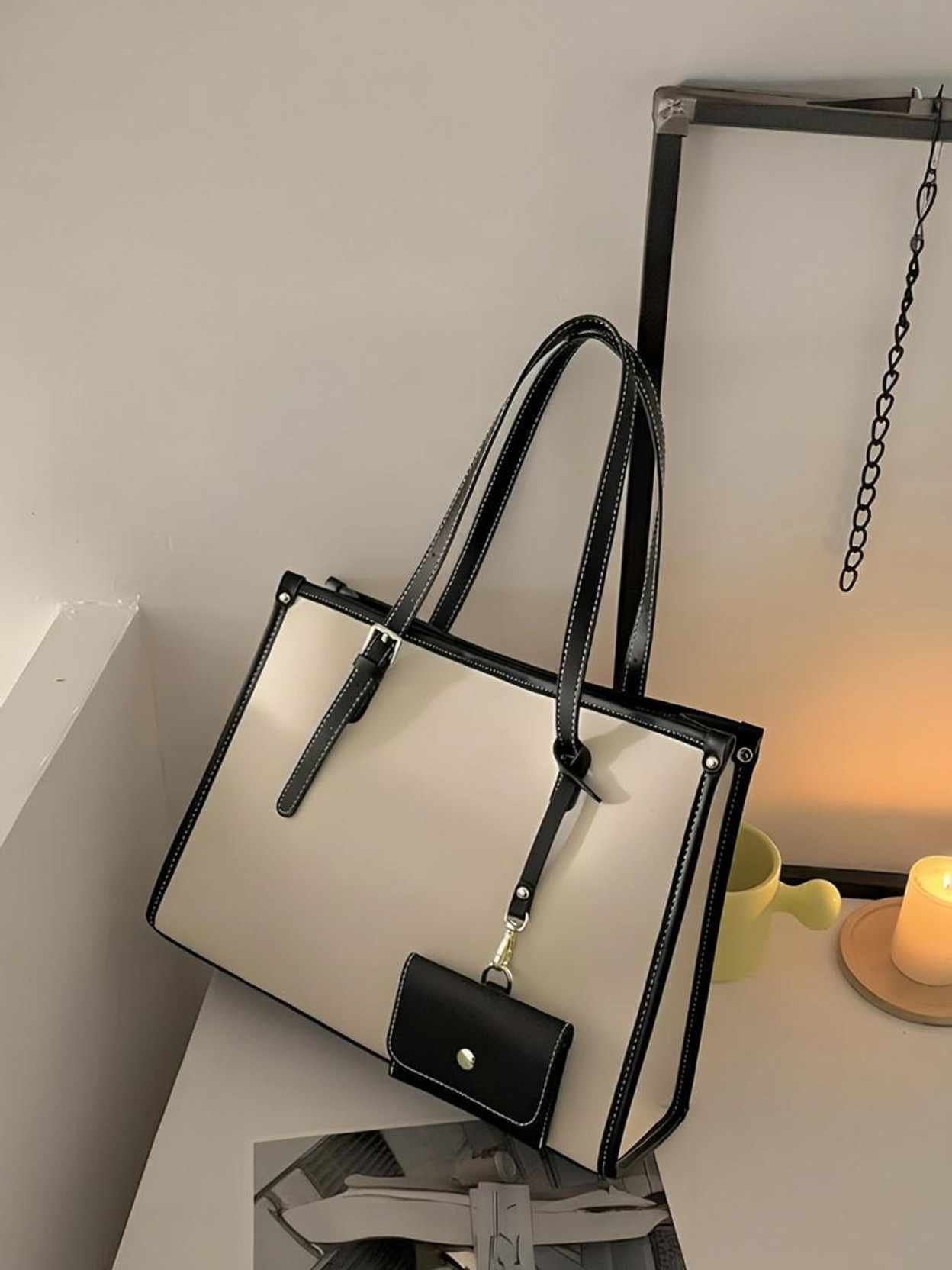 Women Black Tote