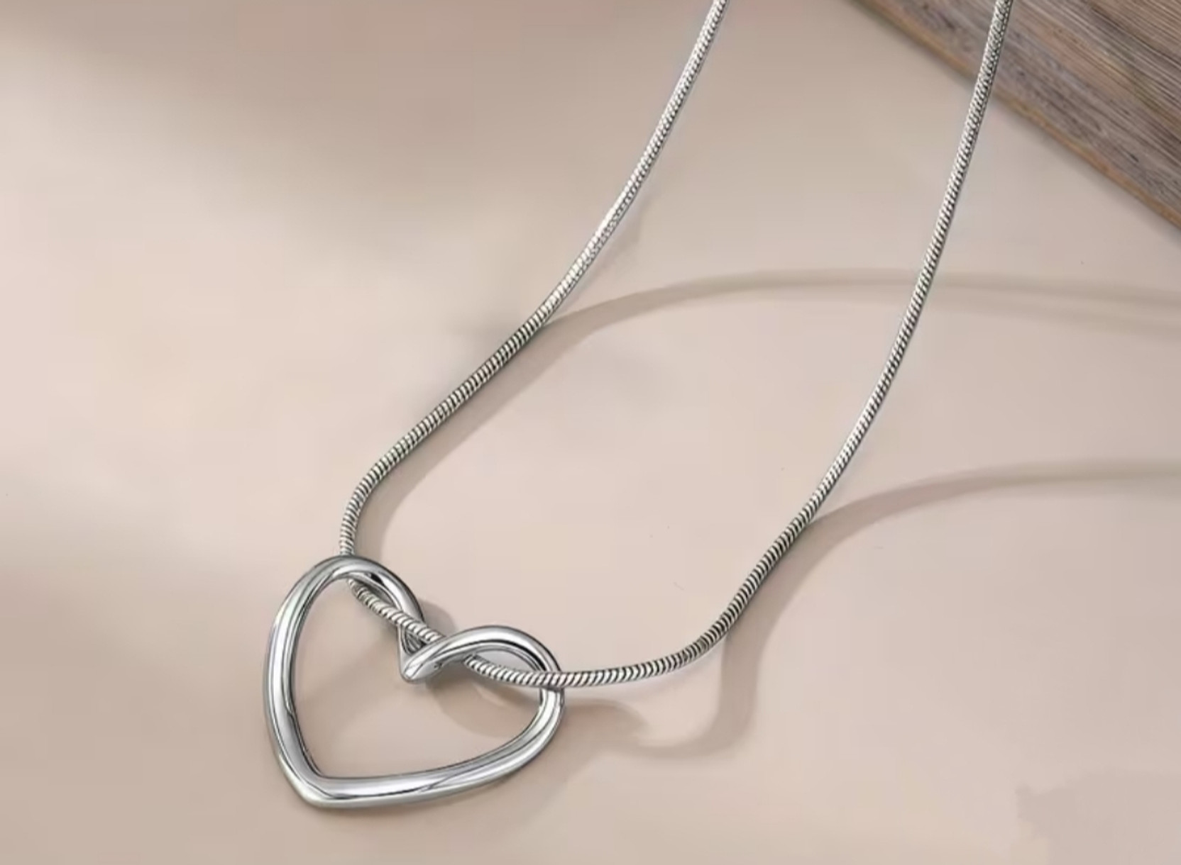 Stylish Silver Plated Heart Pendant Necklace Sterling Silver Plated Stainless Steel Necklace