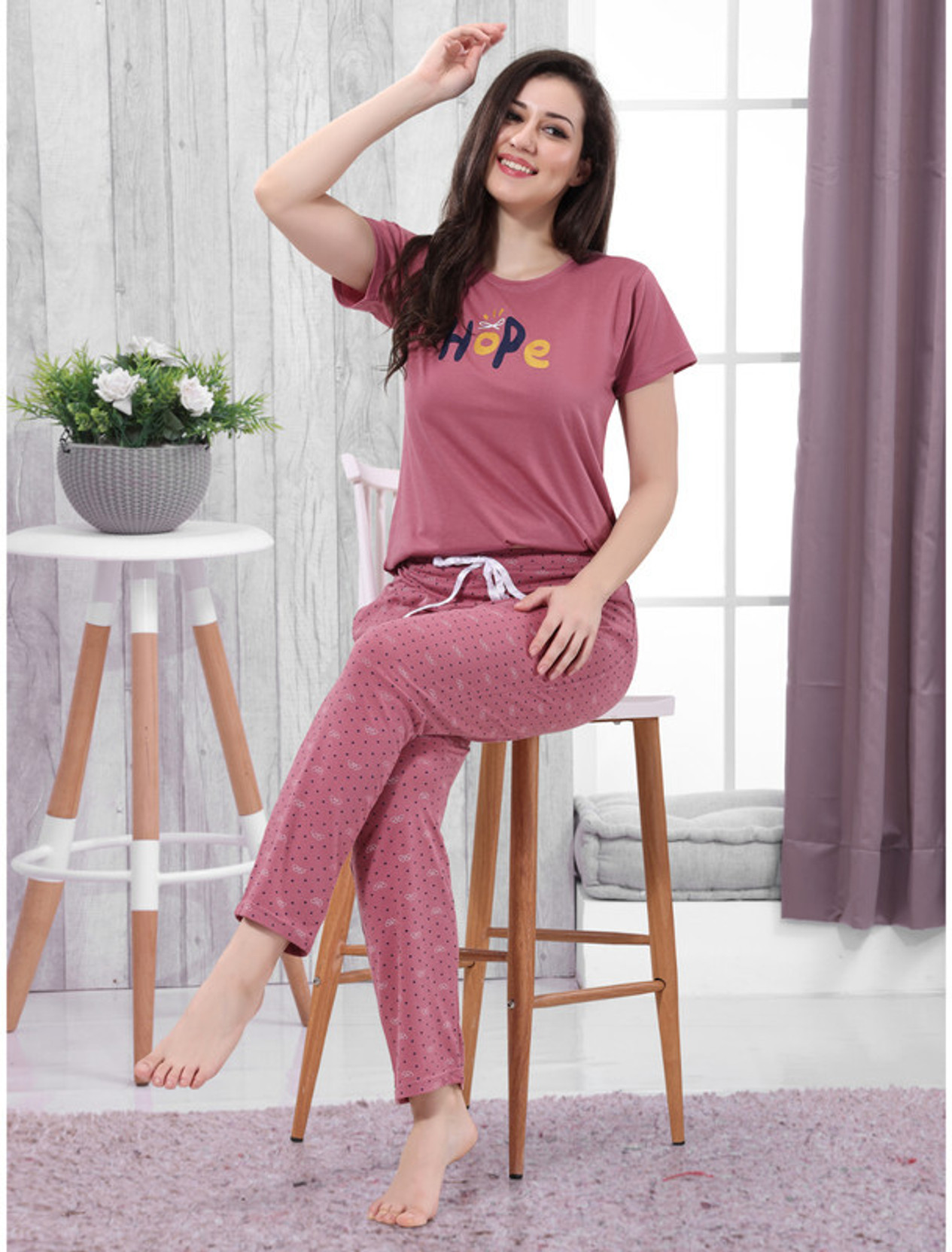 Women Top & Pyjama Set Pink Printed