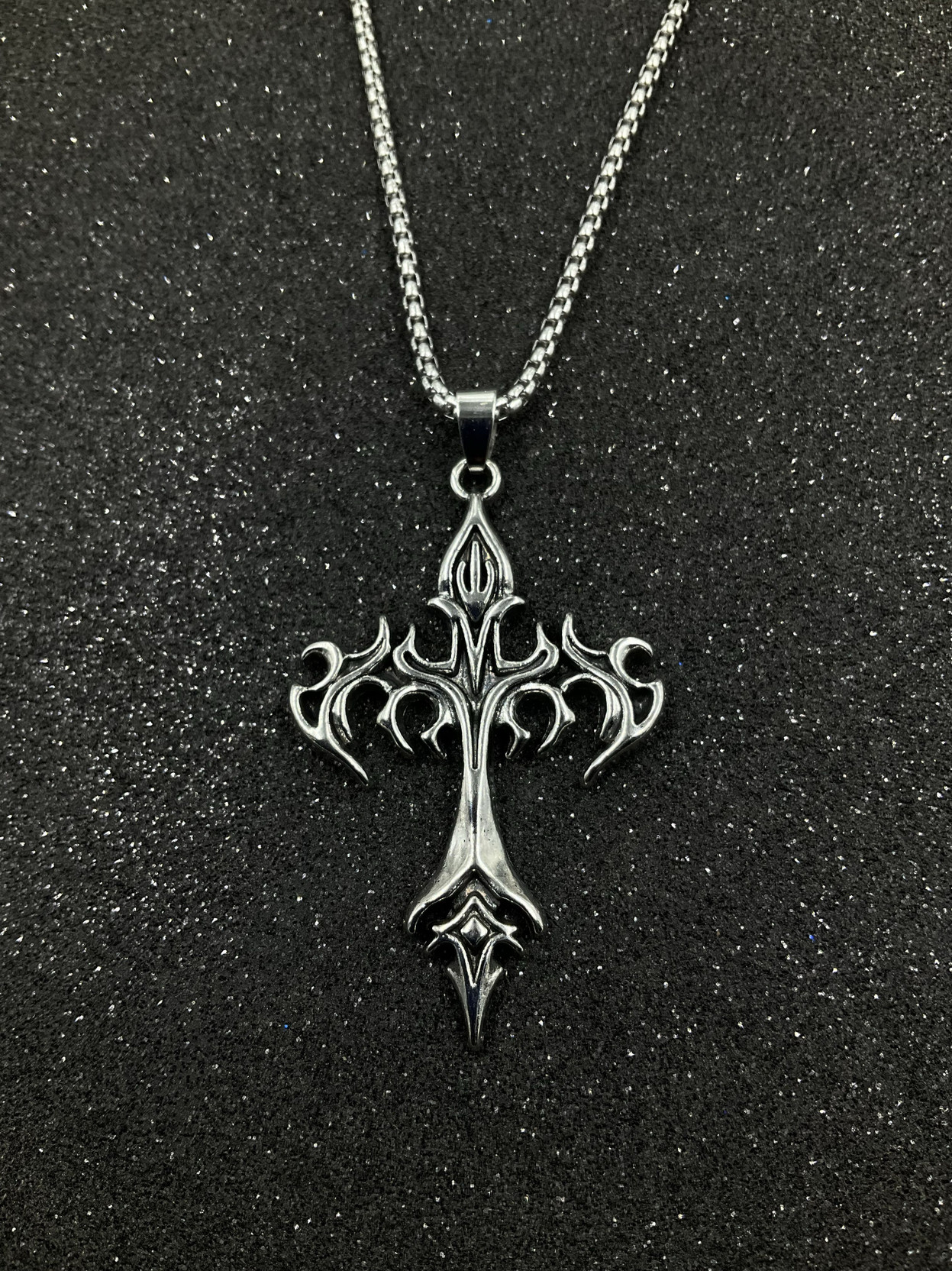 M MOOHAM Cross Necklace for Men, Silver Cross Chain 20 Inch