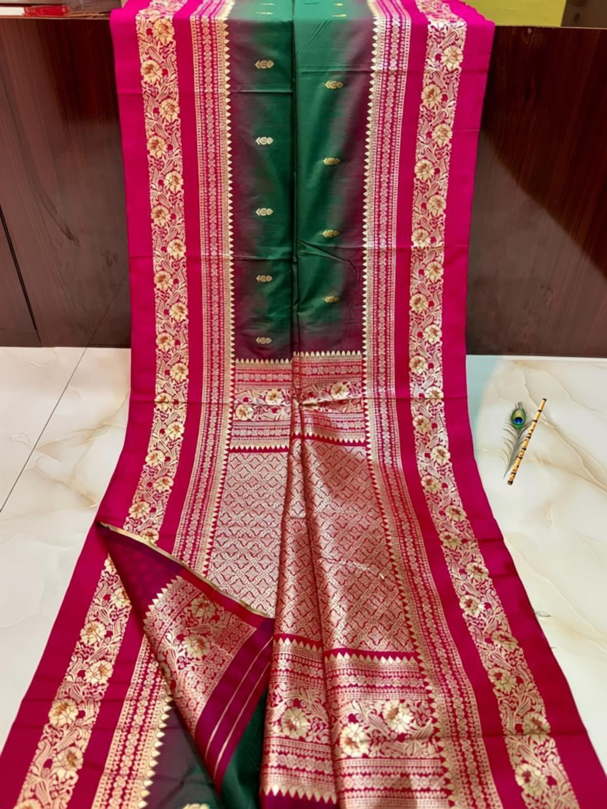 Woven Banarasi Silk Blend Saree