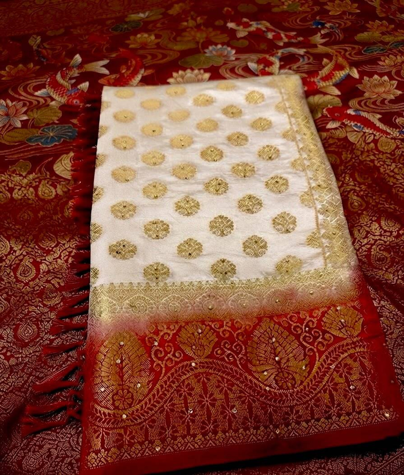 Woven Kanjivaram Art Silk Saree