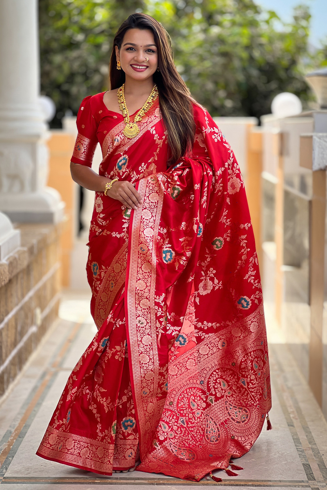 Woven Banarasi Silk Blend Saree