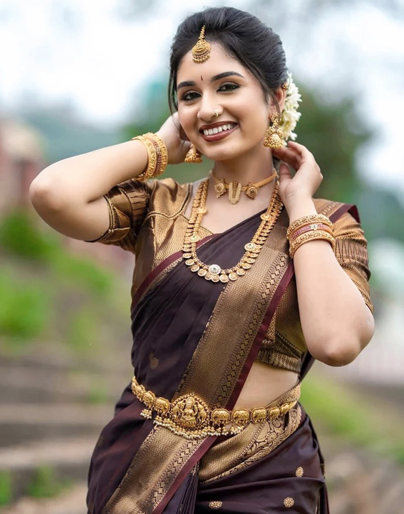 Woven Kanjivaram Silk Blend Saree