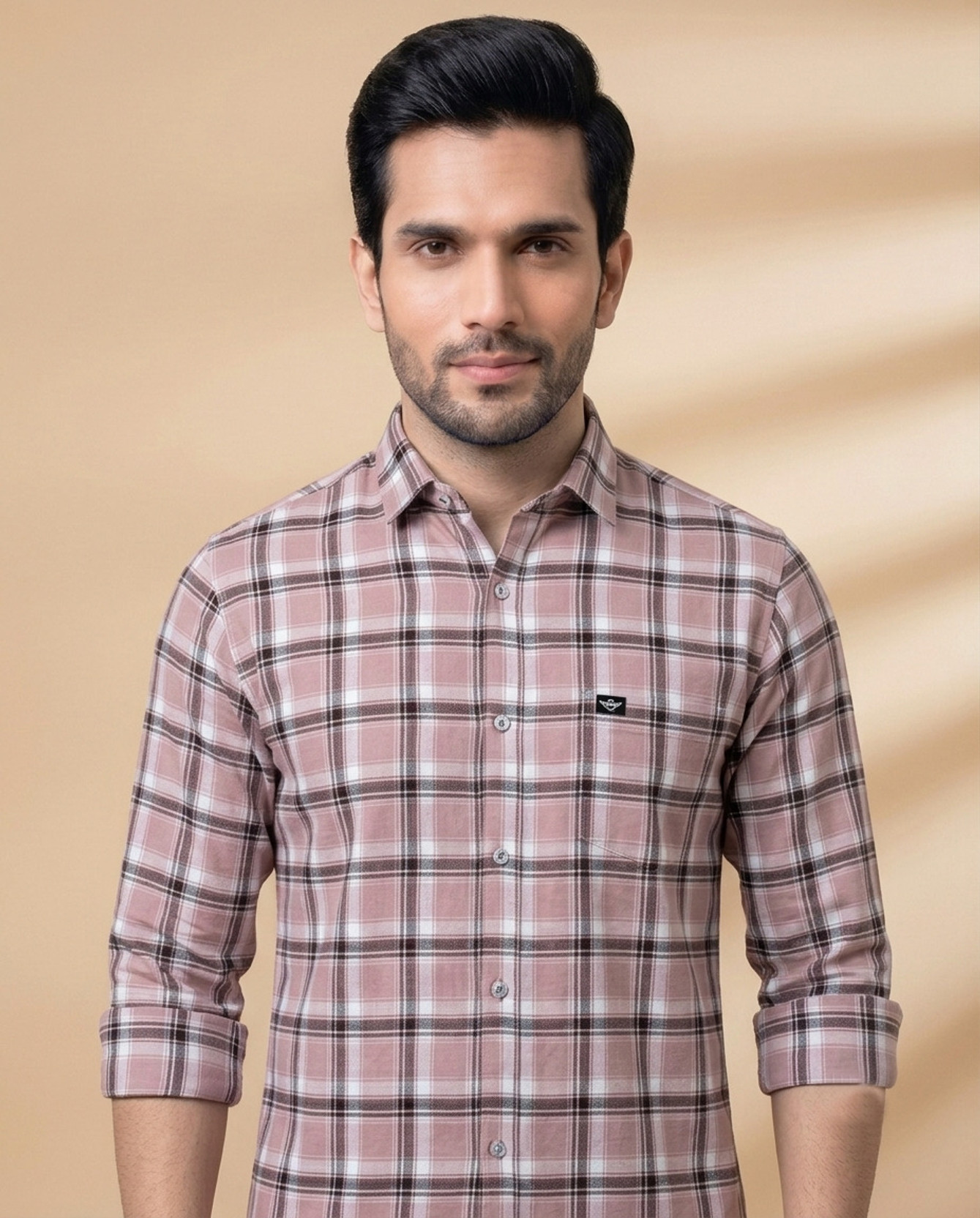 Men Regular Fit Checkered Spread Collar Casual Shirt
