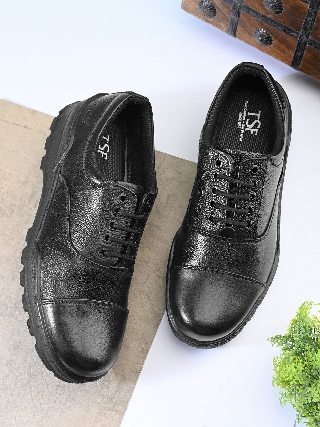 Lace Up For Men