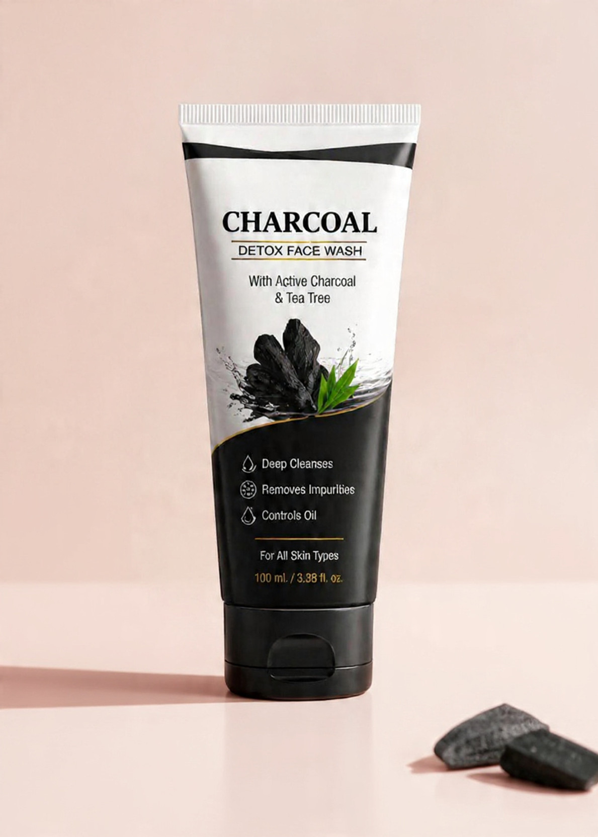 PIRKGLOW Charcoal Facewash Skin Detox Deep Clean Oil Free Face Cleanser Face Wash