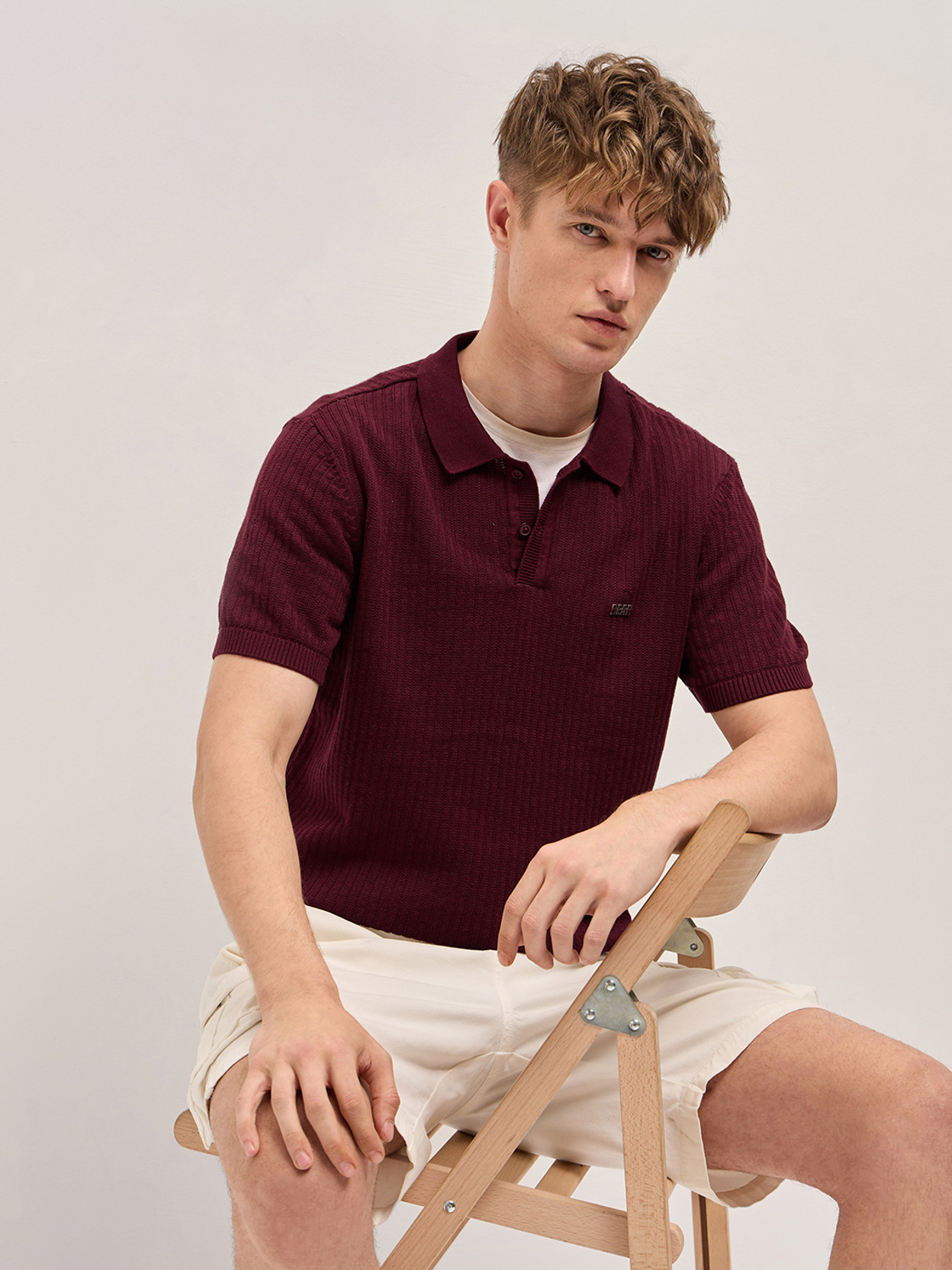 Men Solid Polo Neck Pure Cotton Maroon T-Shirt