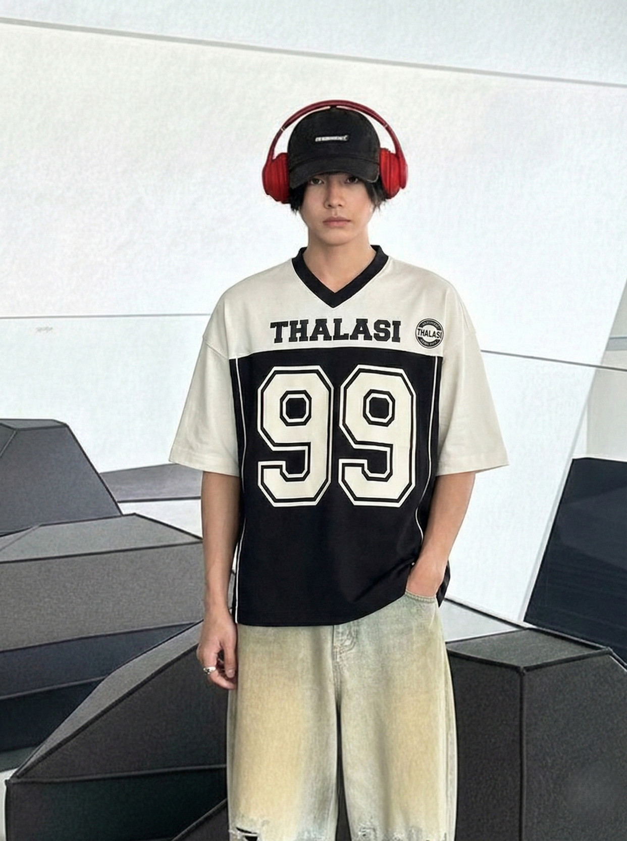 Men Printed V Neck Polycotton Black T-Shirt