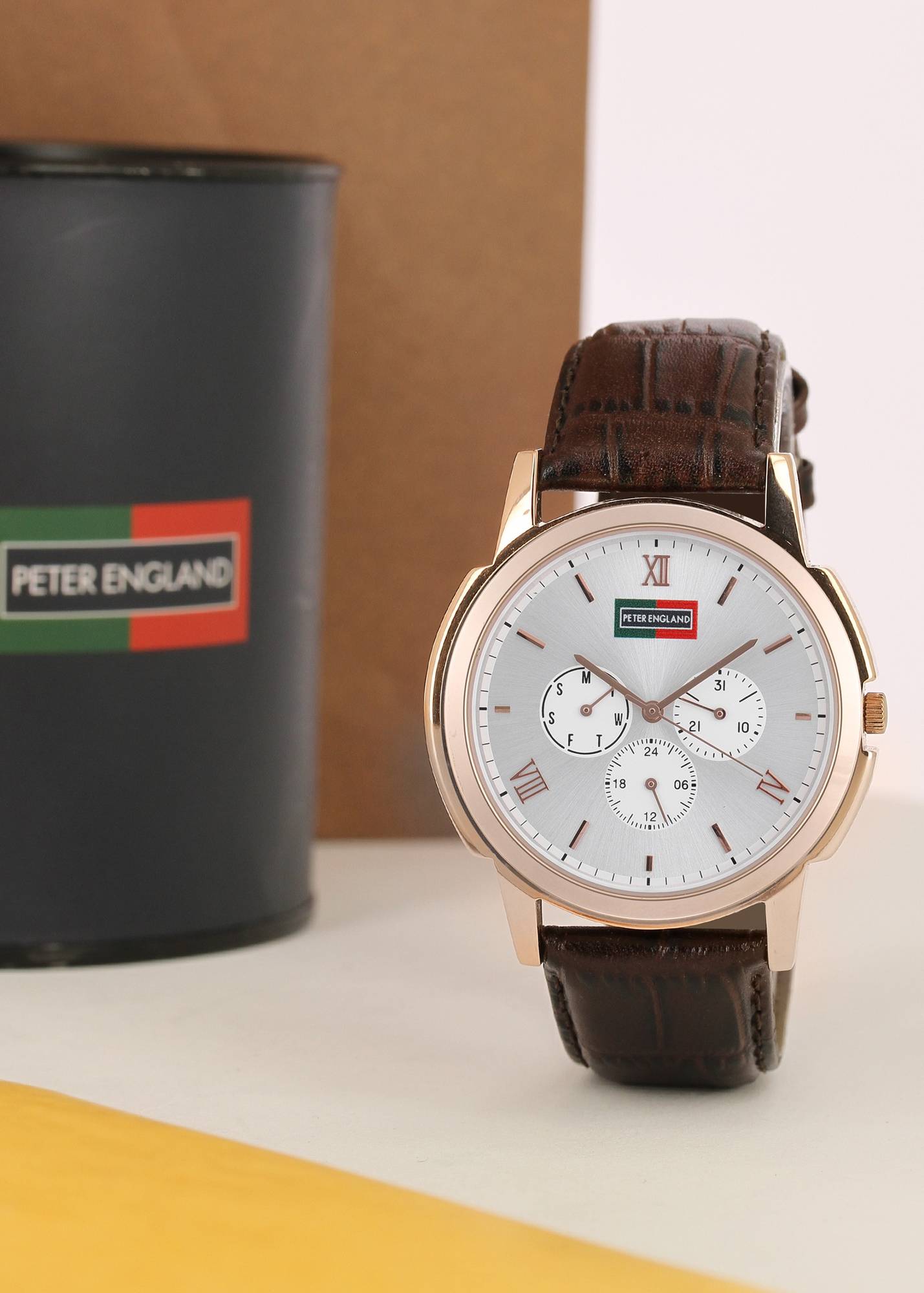 PETER ENGLAND Analog Watch For Men Buy PETER ENGLAND Analog Watch