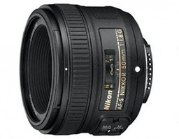 美品 Nikon AF NIKKOR 50mm F1.8 D おまけ付き Amazon.com : Nikon AF FX NIKKOR 50mm f/1.8D Lens for Nikon DSLR