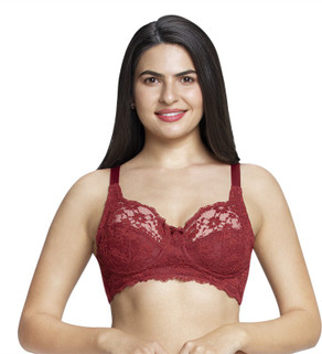 Amante Red Camisole Nightwear Buy AMANTE Lace Padded Wired T-shirt