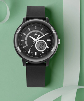 Fastrack 68027PP05 Streetline Digital Watch For Girls Buy