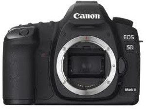 Canon EOS 5DMark II ボディ Canon EOS 5D Mark II DSLR Camera (Body only) Price in India