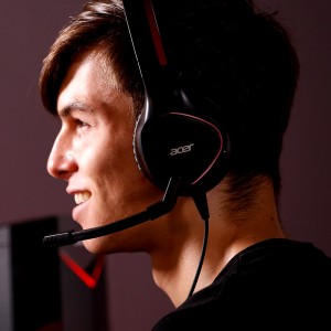 Headset nitro 5 hot sale