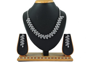 VATSALYA creation Alloy Gold-plated Platinum Jewellery Set