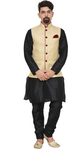 MAG Men Kurta Churidar Set