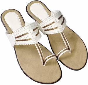 saanvishubh Women Flats