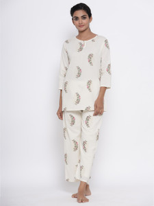 Fabriko Women Printed White Top & Pyjama Set