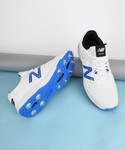 New Balance CK10 Cricket Shoes For Men Buy New Balance CK10 Cricket Shoes  For Men Online at Best Price Shop Online for Footwears in India