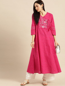Varanga Women Printed Anarkali Kurta