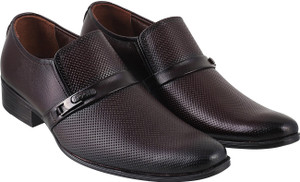 MOCHI Awesome Slip On For Men