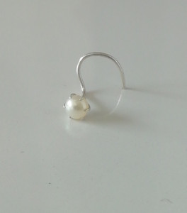 Shree Jewellers Pearl Sterling Silver Plated Sterling Silver Nose Stud