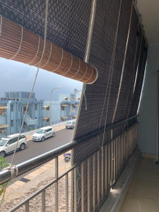 TCLPVC Roller Blind Cord Drawn On Ceiling