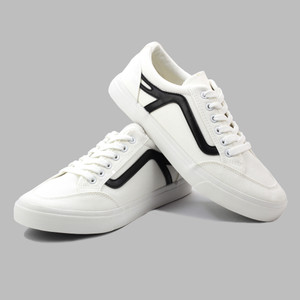Cipramo Street Smart Old Skool Canvas Shoes For Men White - Image 6