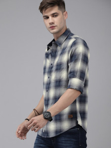 Roadster Men Grey Checkered Shirt - Image 6