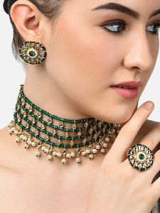 ZAVERI PEARLS Stone Gold-plated Green, Gold Jewellery Set