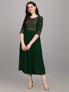 Shree Ramkrishna Fab Women Embroidered Anarkali Kurta