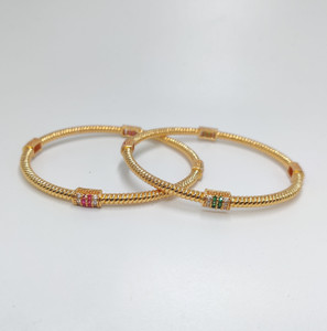 AK Brass, Metal Cubic Zirconia, Diamond Gold-plated Bangle