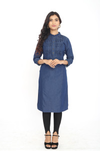 स्क क्रेएशन महिलाओं के लिए सेल्फ डिज़ाइन स्ट्रेट कुर्ता