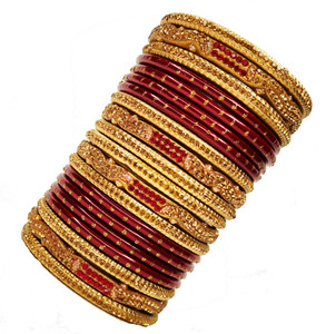 Lahthi Wala Lac Bangle Set