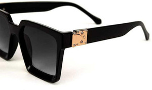 M John's Spectacle  Sunglasses