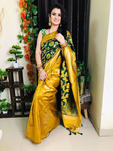 Divastri Embellished Banarasi Pure Silk Saree