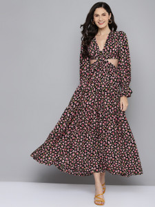 SASSAFRAS Women Fit and Flare Black Ankle Length Dress