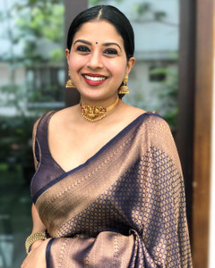AVANTIKA FASHION बुना हुआ कांजीवरम प्योर सिल्क, आर्ट सिल्क साड़ी