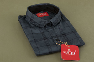 Surhi Men Checkered Casual Multicolor Shirt