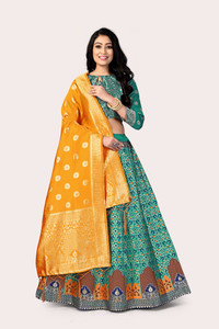 DISHWA FASHION Self Design Semi Stitched Lehenga Choli