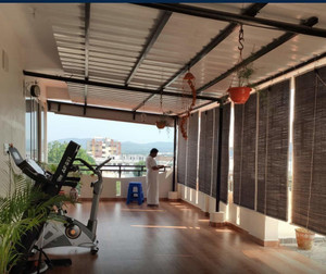 TCLPVC Roller Blind Cord Drawn On Ceiling