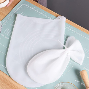 FEXMY Preservation Kneading Flour-Mixing Atta Dough Maker Bag for Bread, Pastry Silicone Detachable Dough Maker