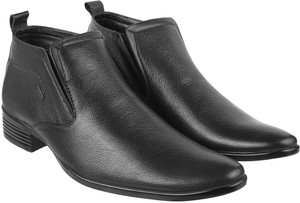METRO Slip On For Men