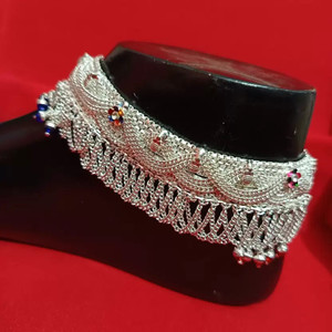 आमना पीतल पायल