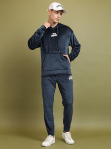 HIGHLANDER Solid Men Track Suit