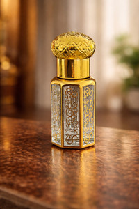 Roomitra Millionaire Floral Attar - Image 2