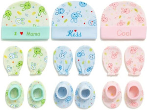 HOUSE OF COMMON New Born Cap Mittens and Booties Set - Pack of 3